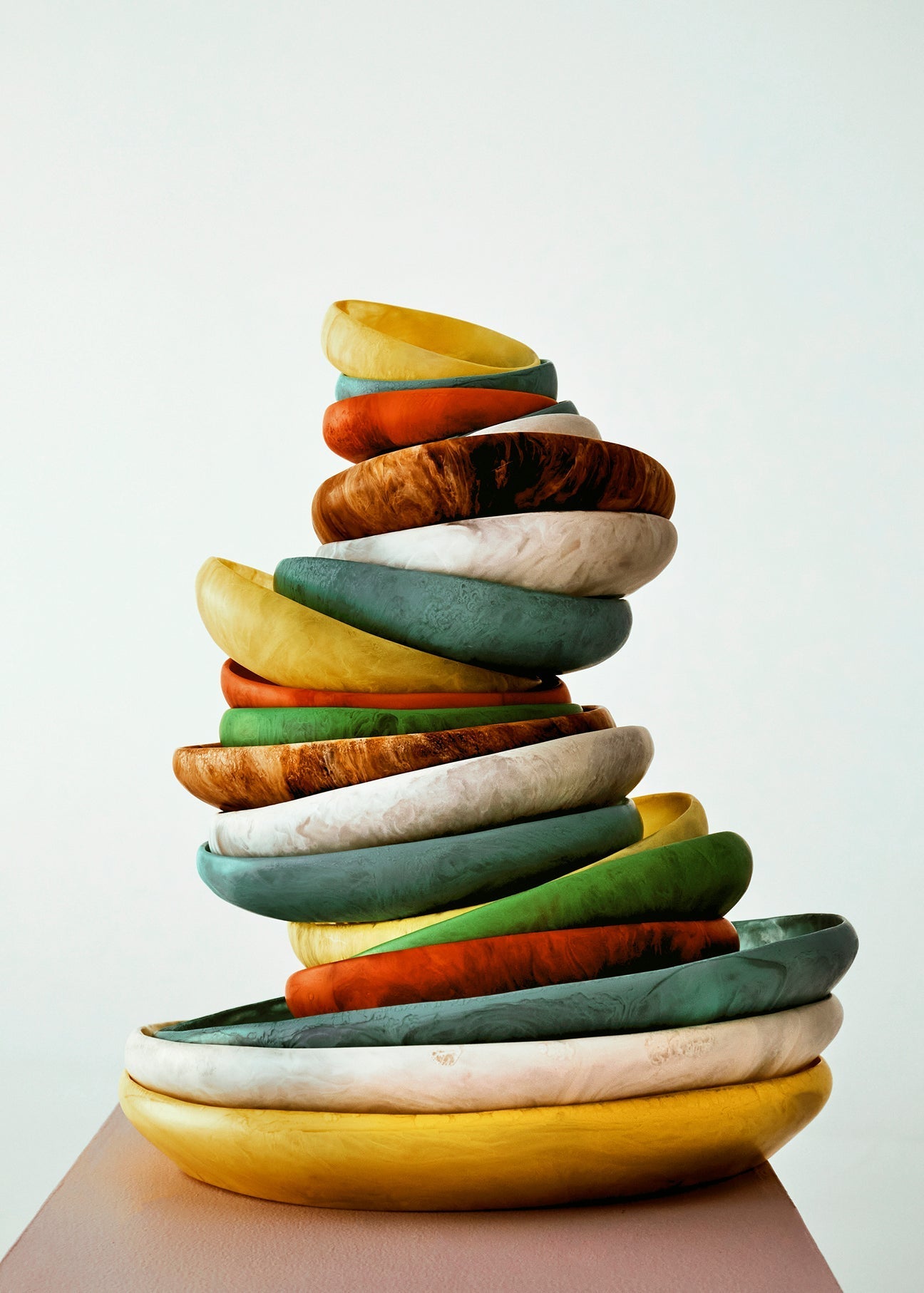 Medium Resin Earth Bowl | Chalk Swirl