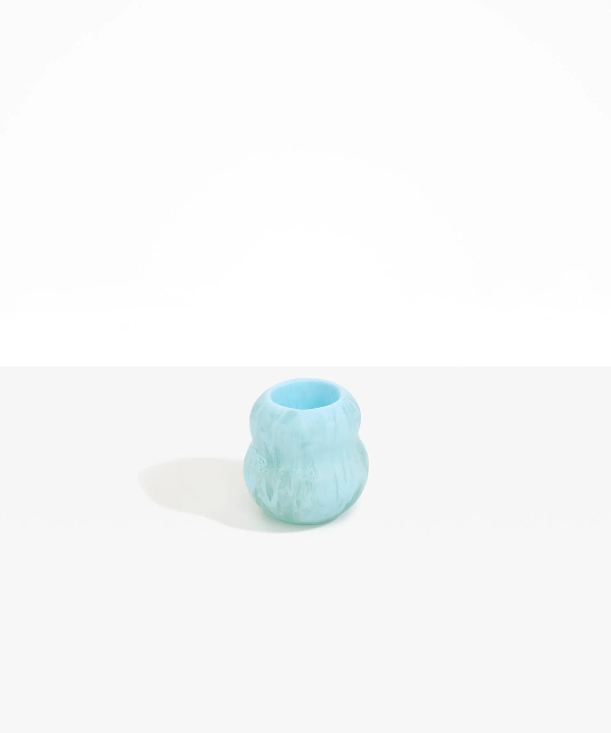 Small Resin Beehive Vase | Pool