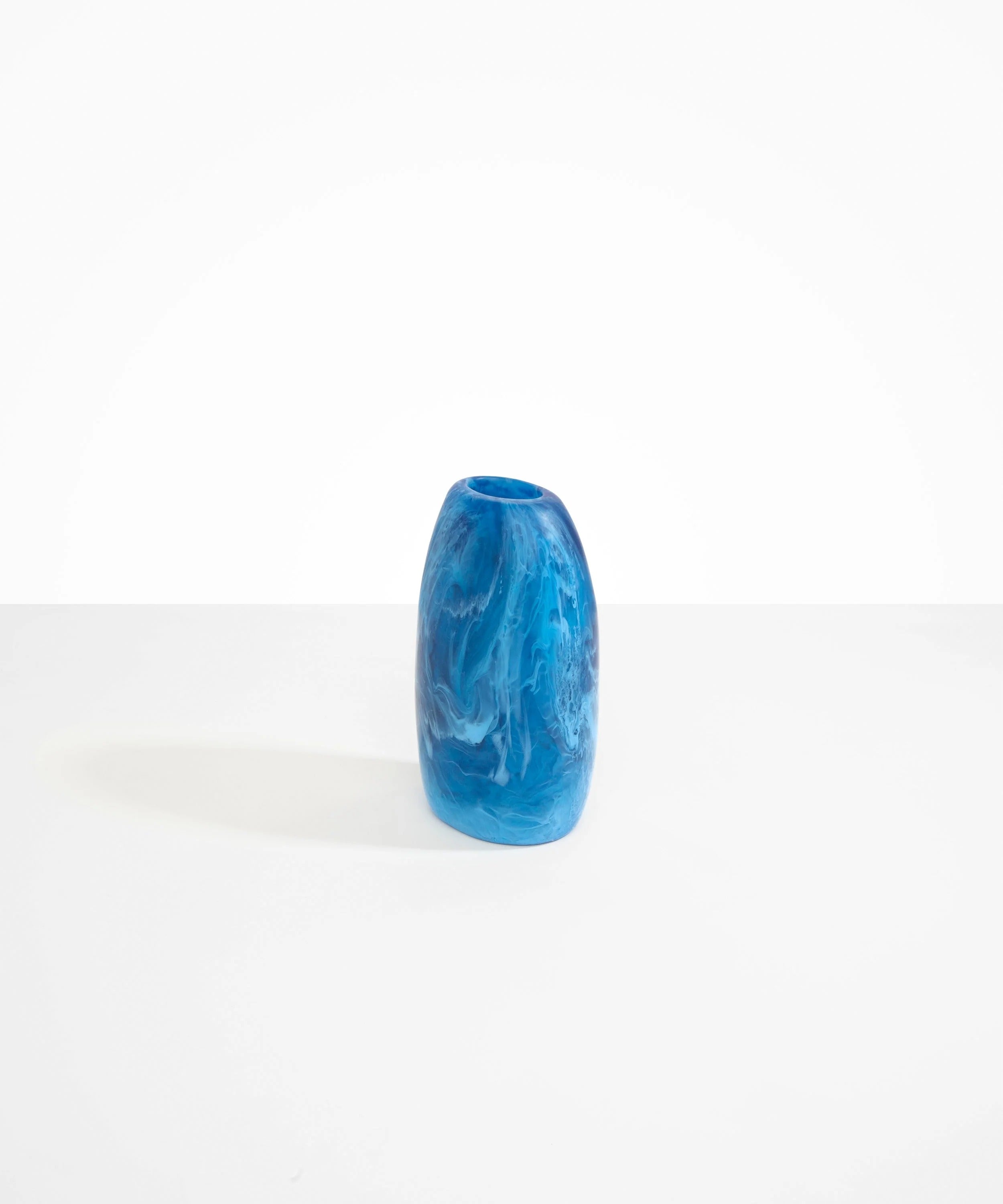 Medium Resin Pebble Vase | Sky