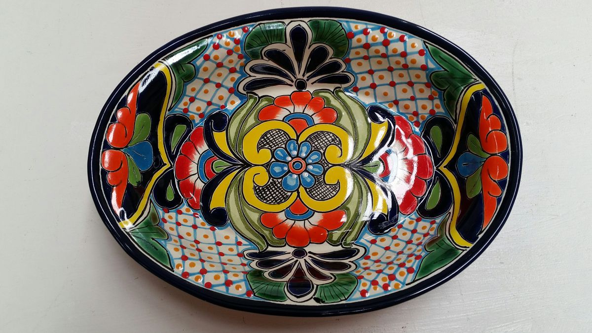 Talavera Oval Dish | 30 x 22 x6cm