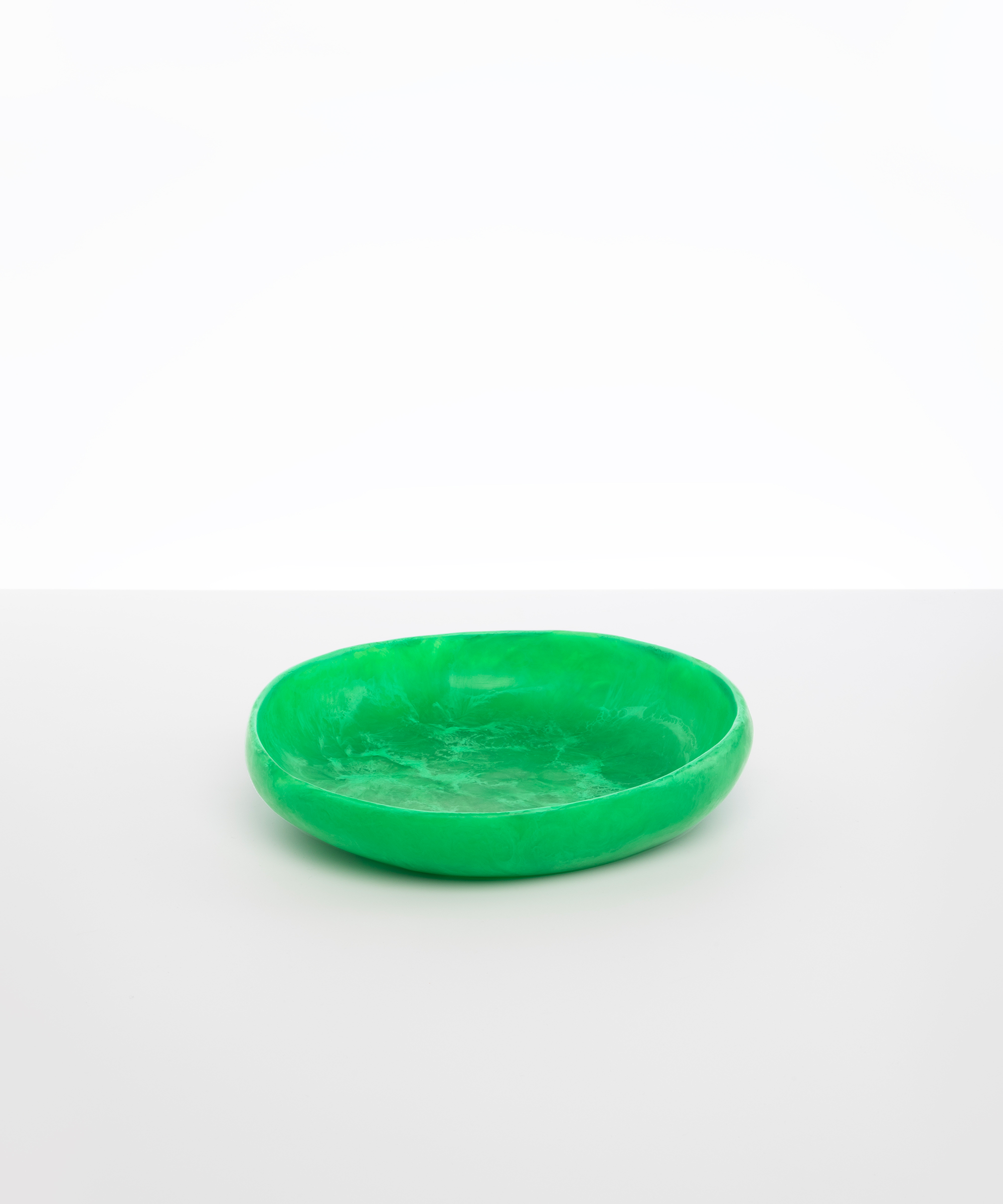 Medium Resin Earth Bowl | Leaf